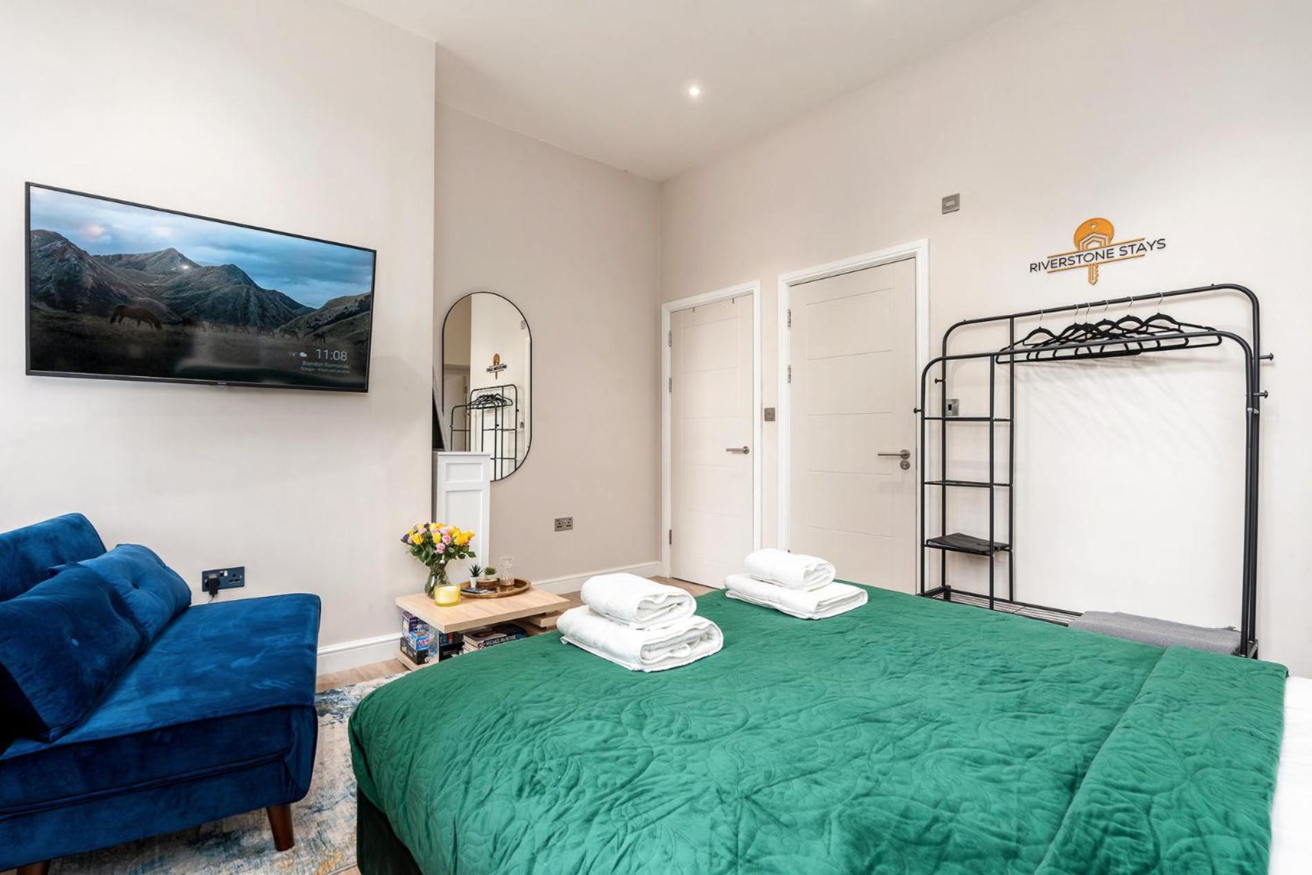 Beautiful Apartment & Central Location & King Size Bed ลีดส์ ภายนอก รูปภาพ