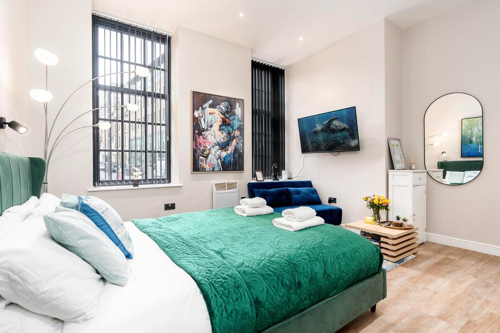 Beautiful Apartment & Central Location & King Size Bed ลีดส์ ภายนอก รูปภาพ